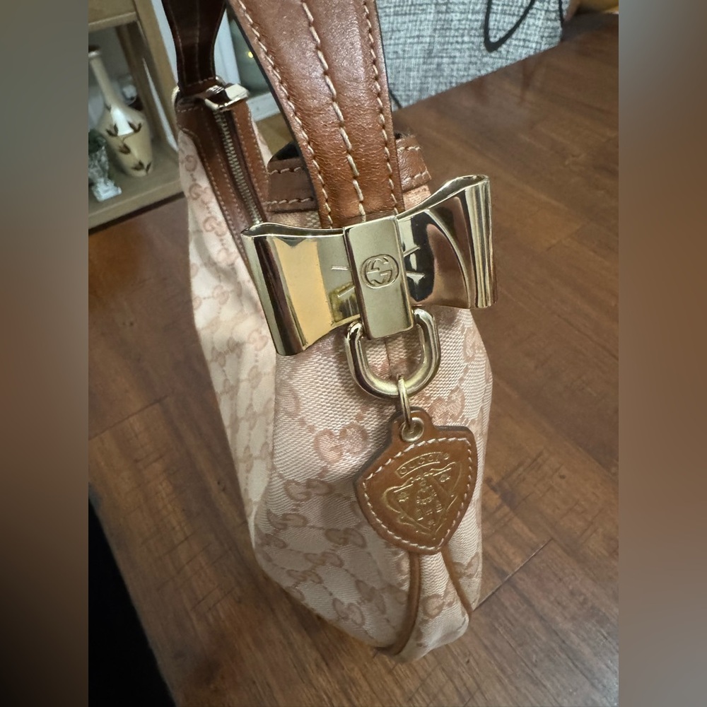 GUCCI PINK GG CRYSTAL CANVAS HOBO BAG - Picture 10 of 17